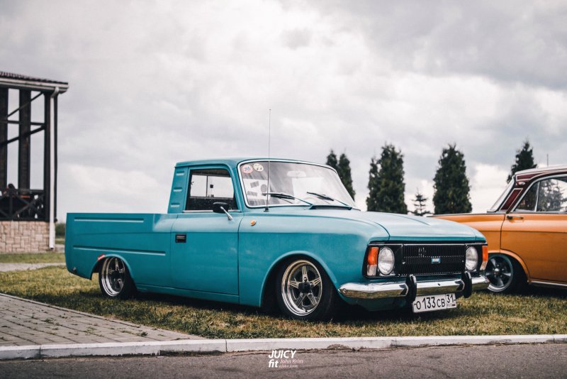 ИЖ 2715 stance