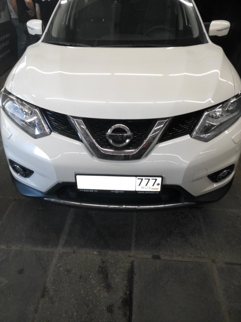 Nissan x-Trail 2019 белый
