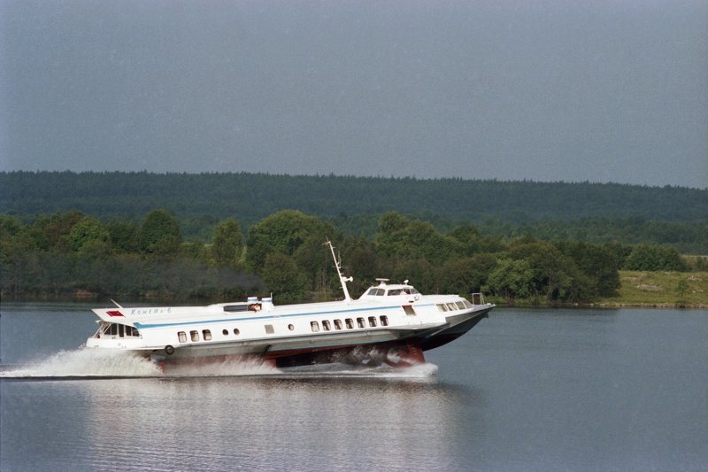 Комета корабль на подводных крыльях