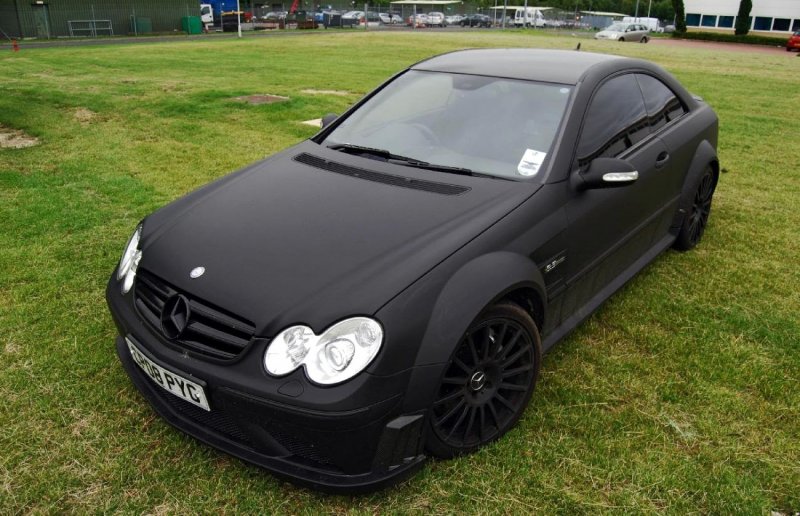 Mercedes CLK 209 матовый черный