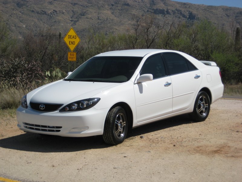 Toyota Camry 30 черная