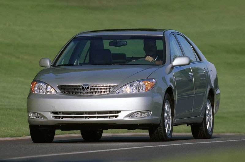 Toyota Camry 30 2.4