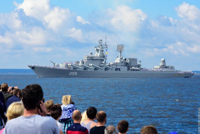 Крейсер Маршал Устинов внутри
