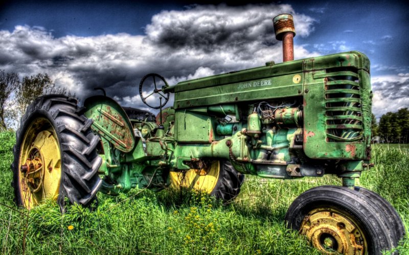 John Deere 4350