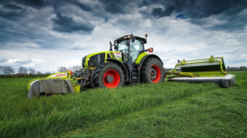 CLAAS Axion 950