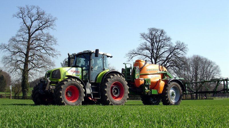 Трактор Беларусь CLAAS