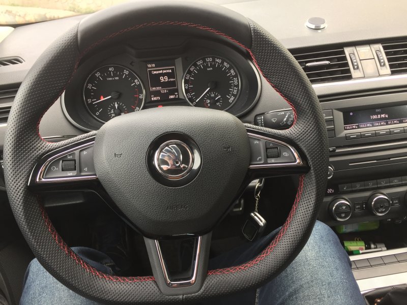 Skoda Octavia купить руль RS