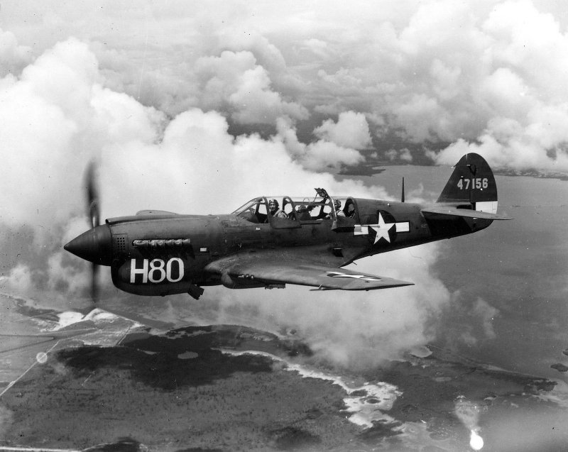 Curtiss TP-40n