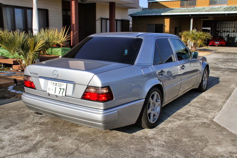 Mercedes-Benz w124 500