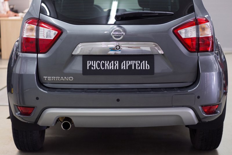 Защита заднего бампера Ниссан Террано