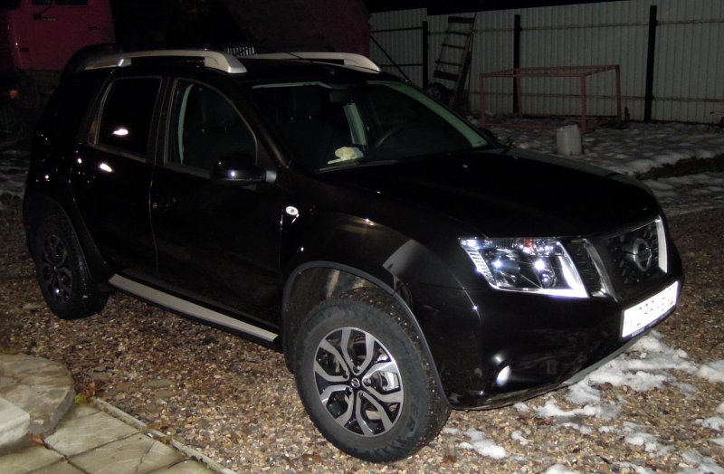 Nissan Terrano III салон 3 ряд