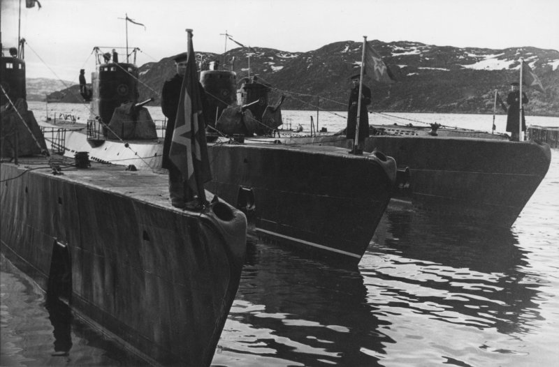 Экипаж пл"с-14" в 1944г.