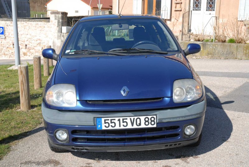 Renault Clio 2 поколение