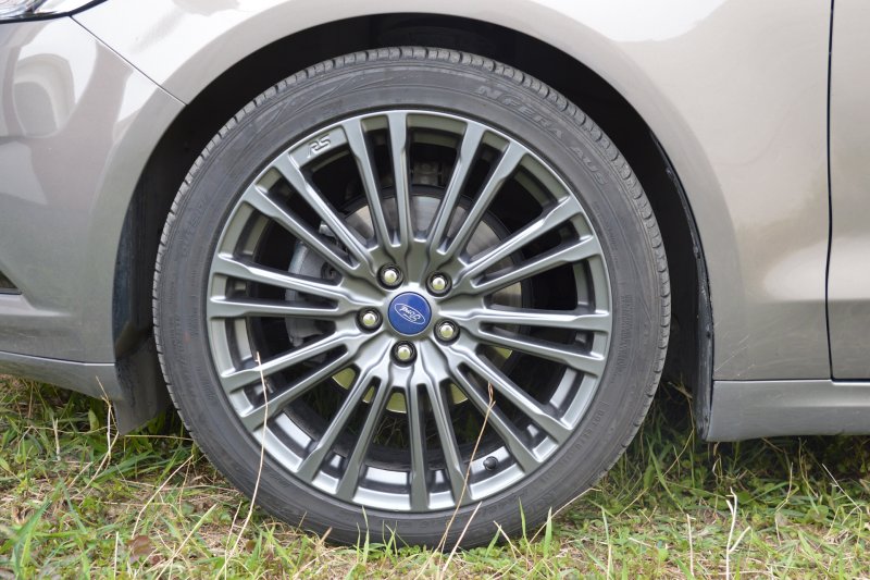 Ford Mondeo 5 диски r17
