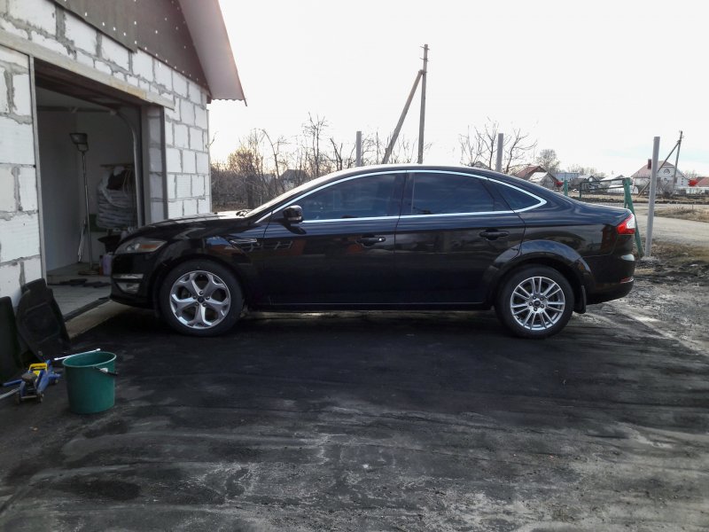 Ford Mondeo 4 r18