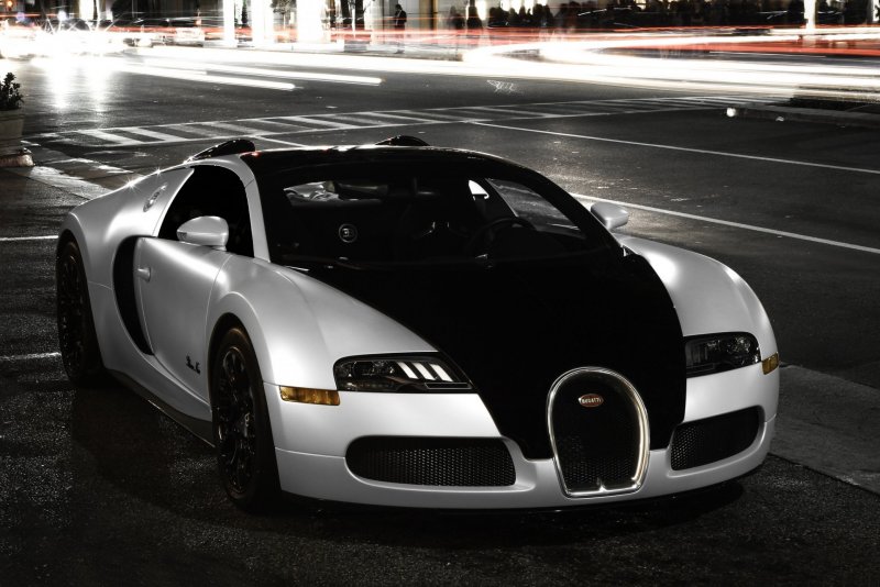 Bugatti Veyron Grand Sport Vitesse 2012