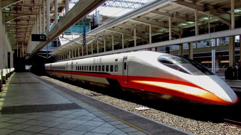 Поезд THSR 700t