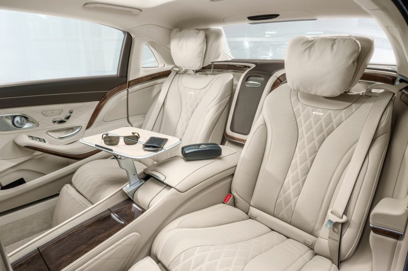 Mercedes s600 Pullman Guard