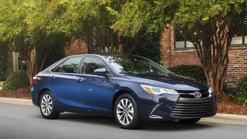 Toyota Camry 2015 XLE
