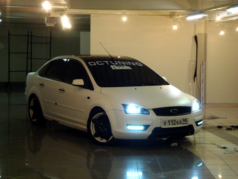 Ford Focus 2 дорестайлинг белый