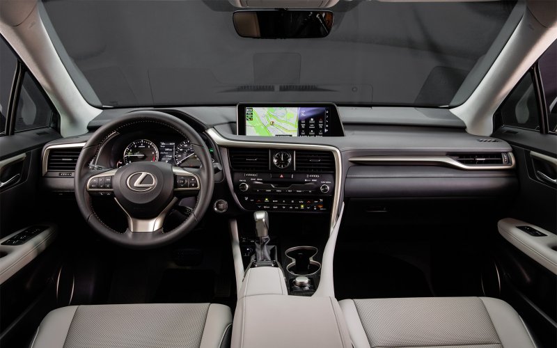 Lexus RX 200t салон
