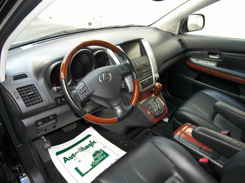 Кожаная панель Lexus rx330