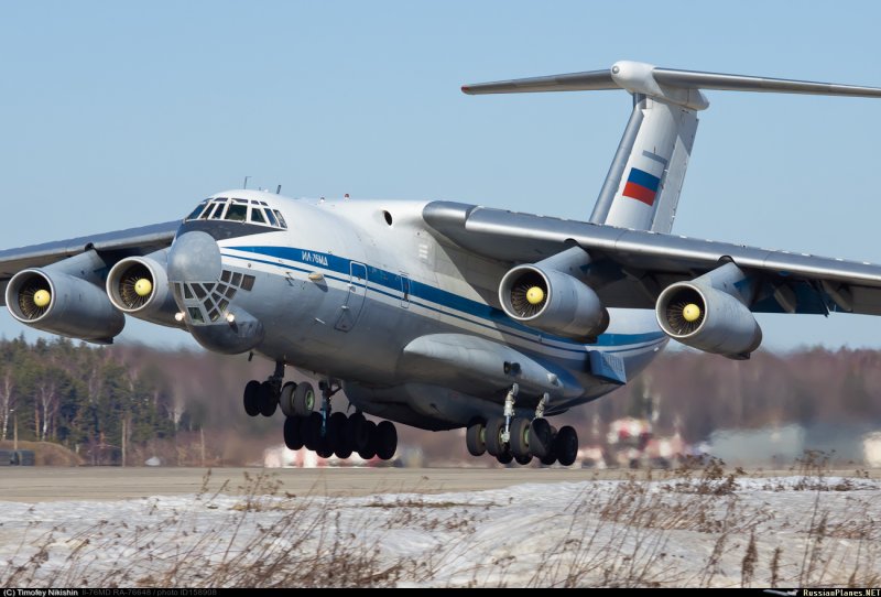 Ил-76 военно-транспортный самолёт