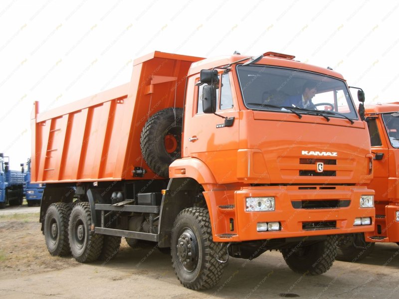 Самосвал КАМАЗ-6522-6011-53