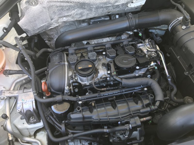 Тигуан 1.4 подкапотка