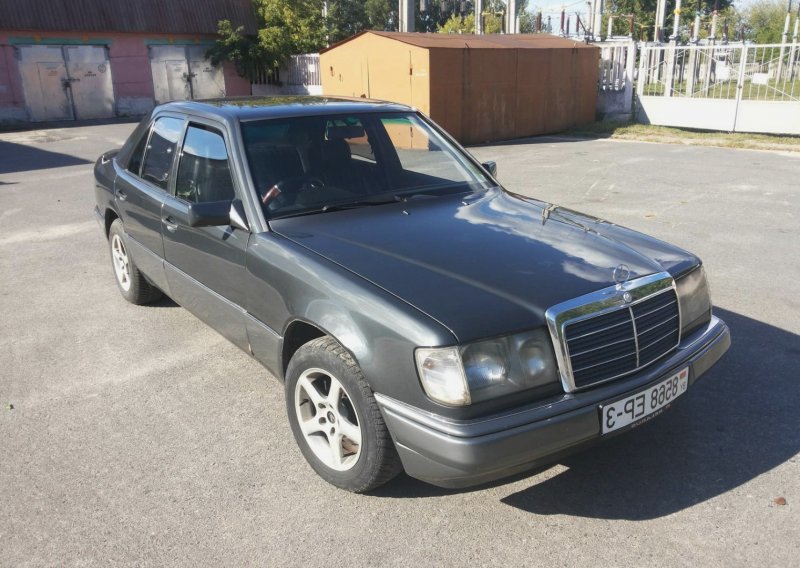 C 200 Мерседес 1996