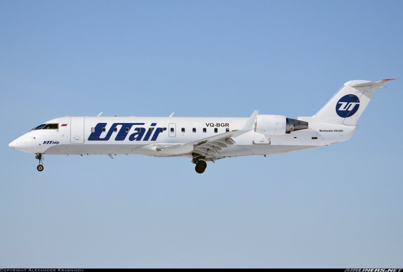 Bombardier CRJ-200lr салон