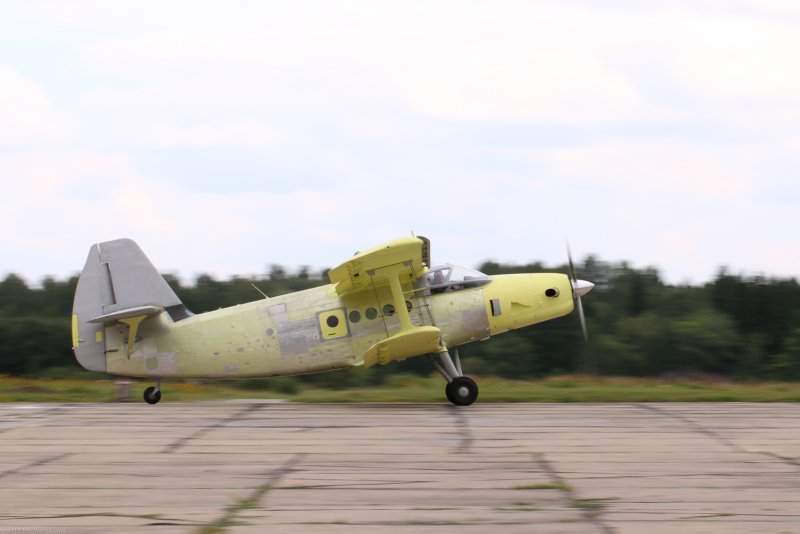 АН-2 модернизированный новосибирским авиационным заводом