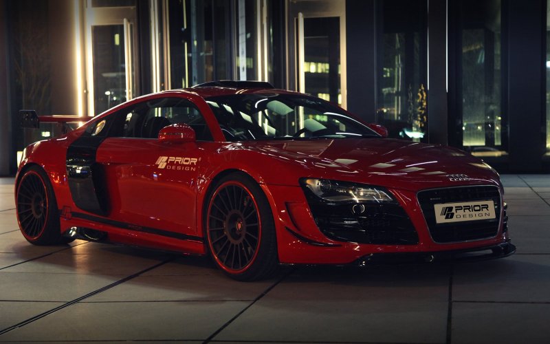 Audi r8 красного цвета