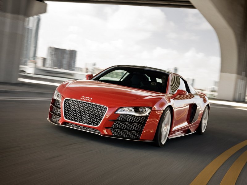 Audi r8 v12
