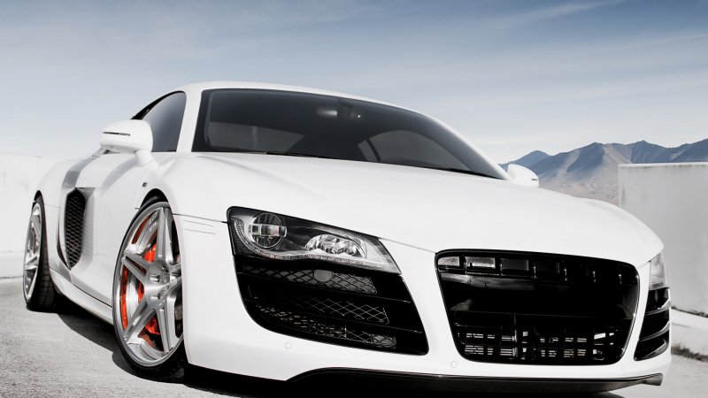 Audi r8 белая