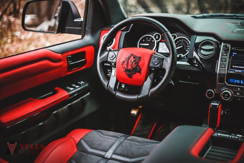 Toyota Tundra 2015 Matte салон