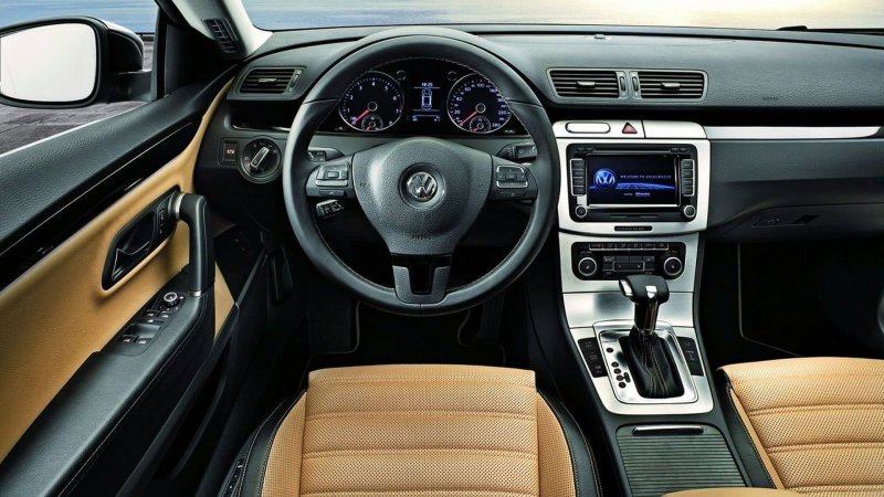 Volkswagen Passat b6 салон