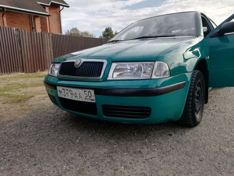 Шкода Октавия 2002 универсал