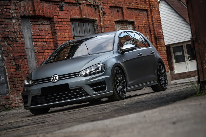 Фольксваген Golf r