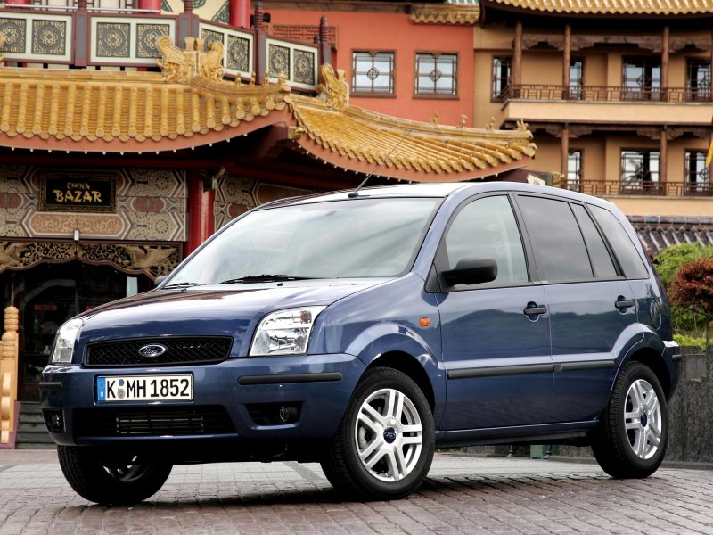 Ford Fusion 1