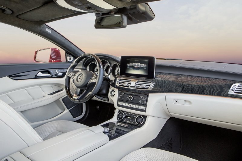 Mercedes Benz CLS 2015