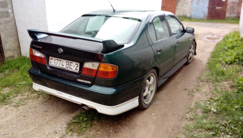 Nissan primera p11 Blue