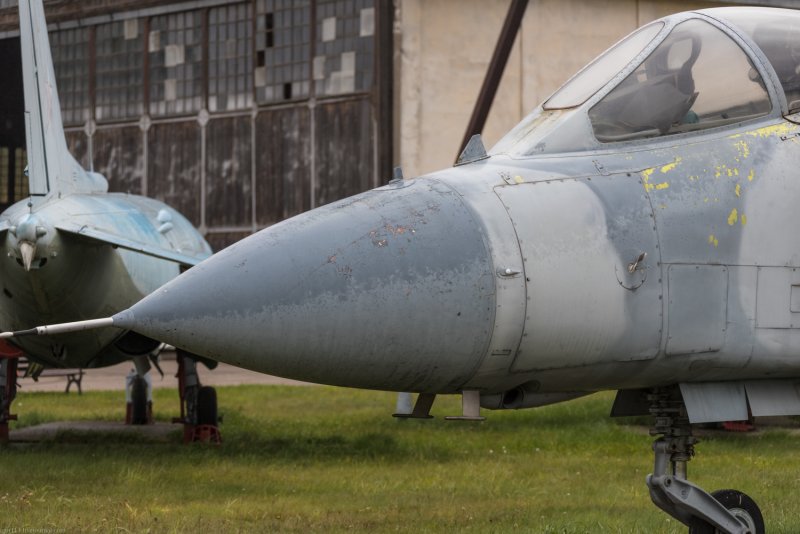 Су-37 истребитель-бомбардировщик