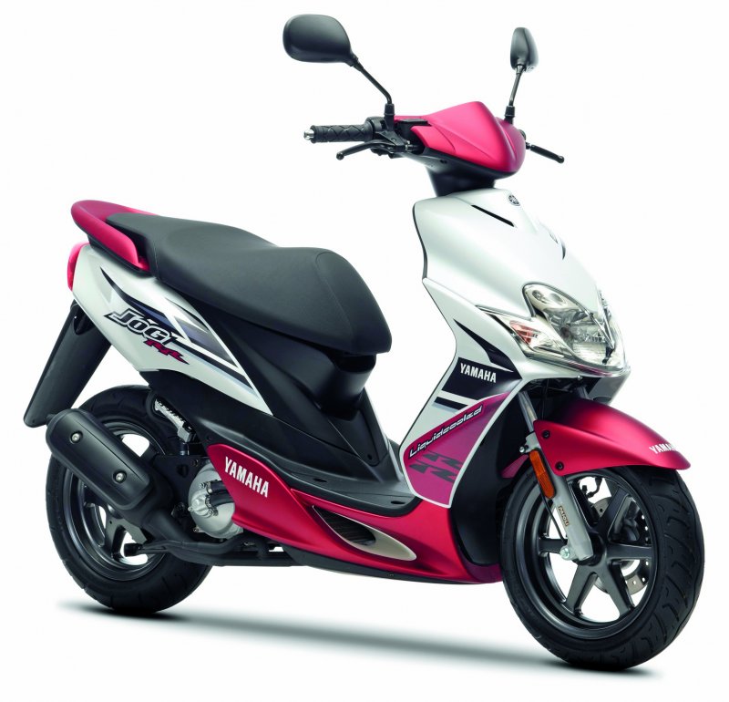 Скутер Yamaha NVX 150