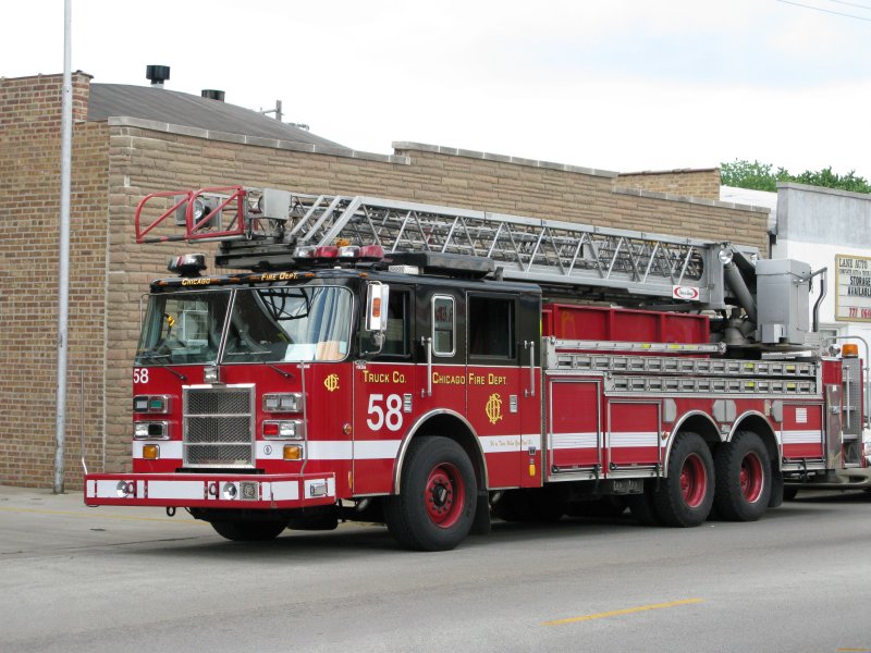 Машины Chicago Fire Truck