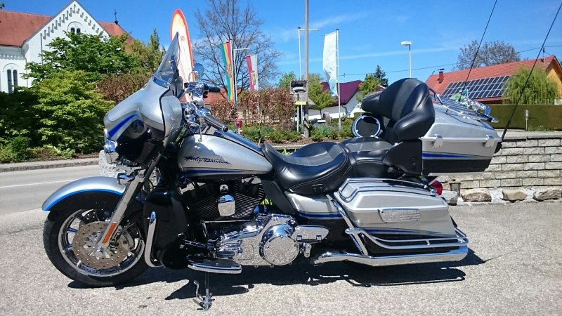 Harley Davidson Electra Glide сиденье