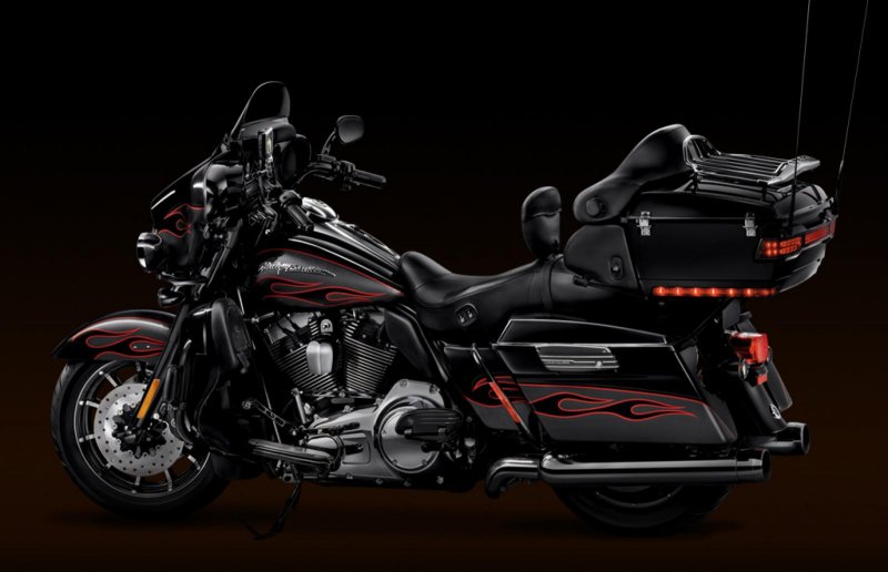 Harley Electra Glide CVO