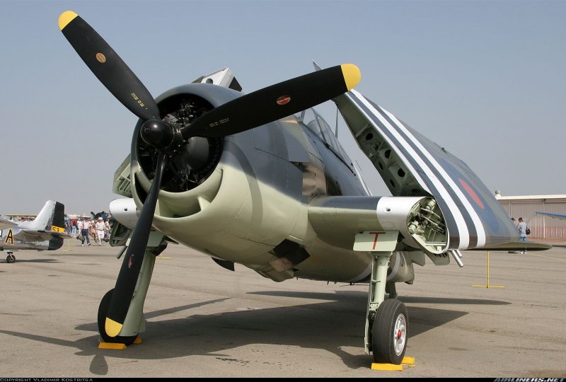 Самолет Grumman f6f Hellcat