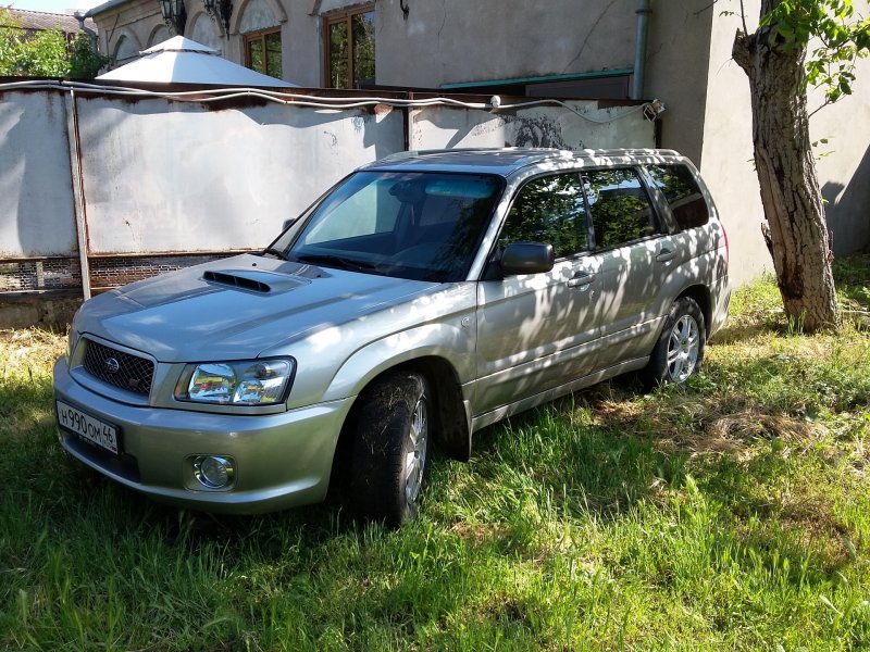 Subaru Forester 2004 2.5