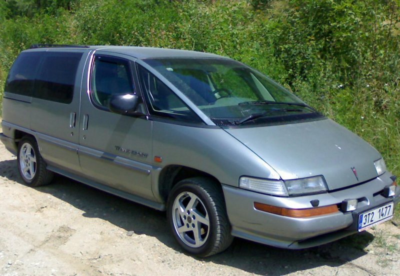 Pontiac Trans Sport 2000
